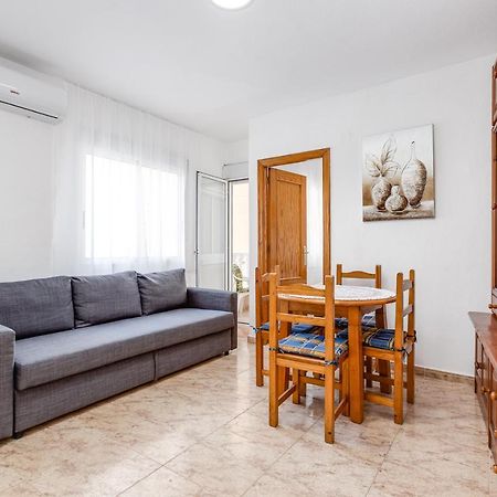 Apartment Caballero De Rodas Torrevieja Esterno foto