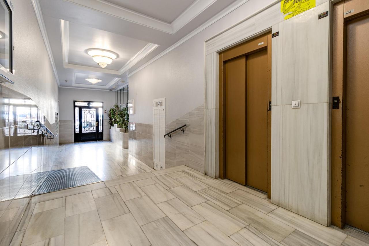 Apartment Caballero De Rodas Torrevieja Esterno foto